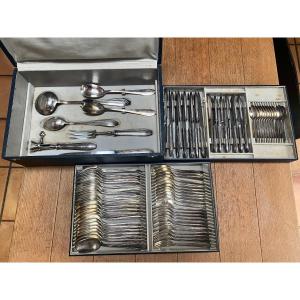 91-piece Silver Metal Cutlery Set In Its Box