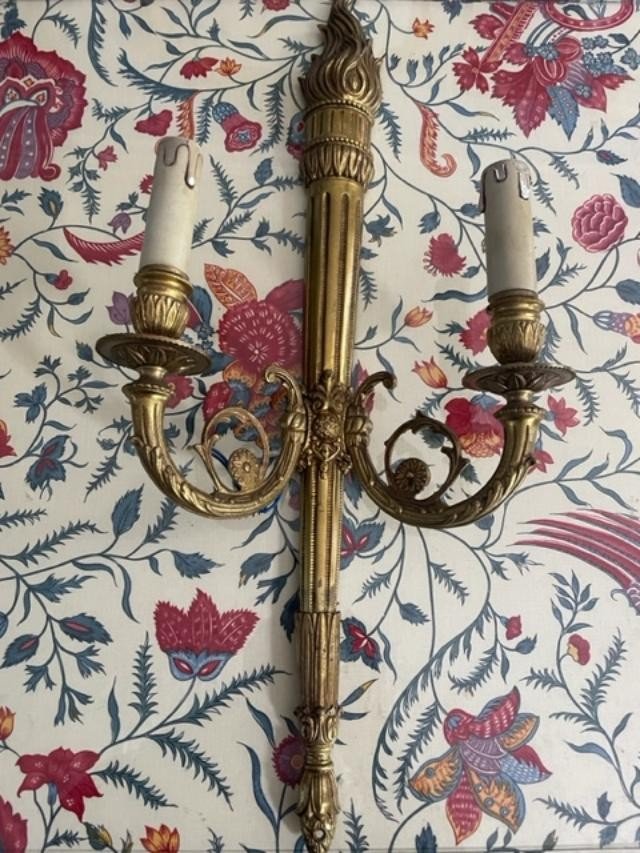 Pair Of Louis XVI Style Sconces In Gilded Bronze-photo-2