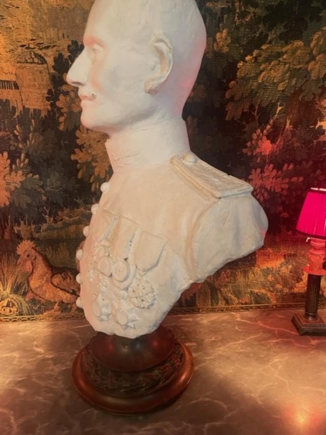 Important Plaster Bust Representing A Soldier-photo-2