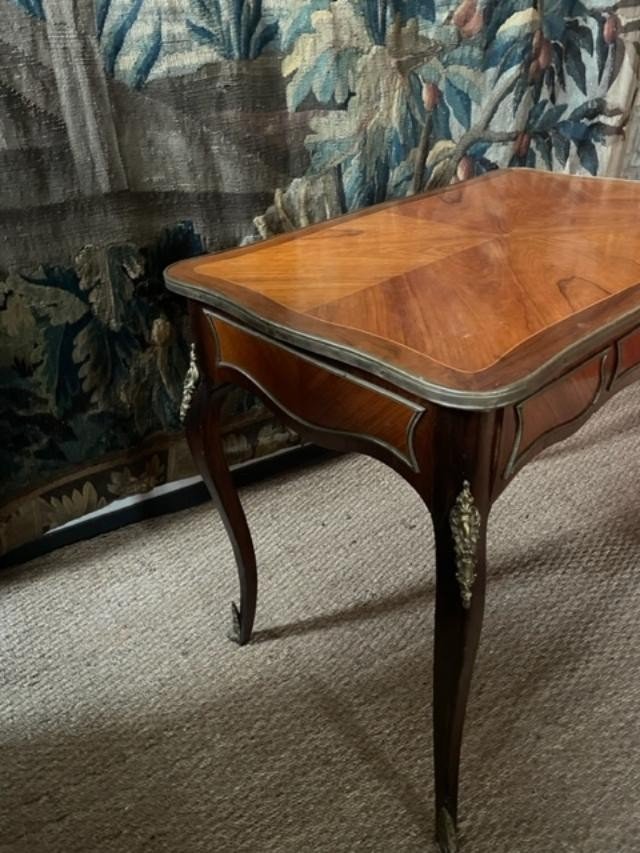 Louis XV Style Veneer Wood Living Room Table-photo-3
