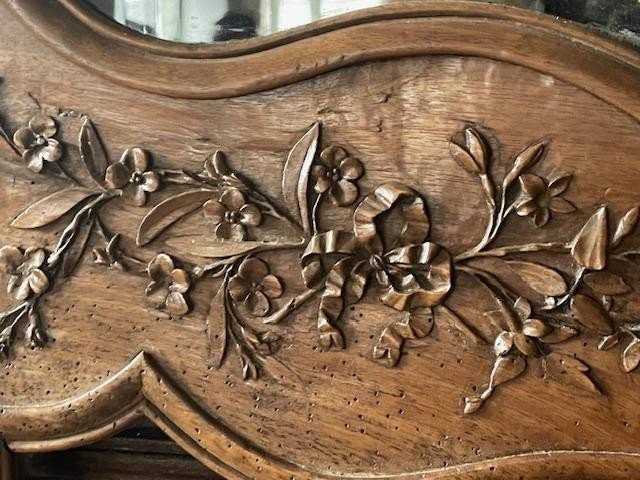 Important Woodwork Wedding Buffet From The 18th Century-photo-1