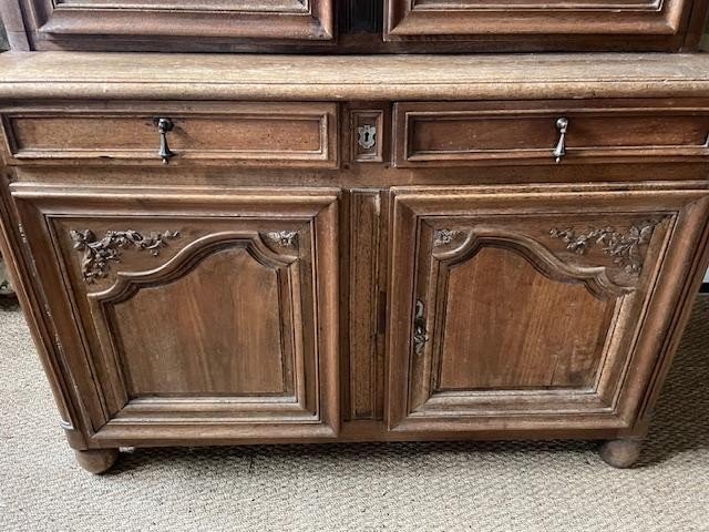 Important Woodwork Wedding Buffet From The 18th Century-photo-5