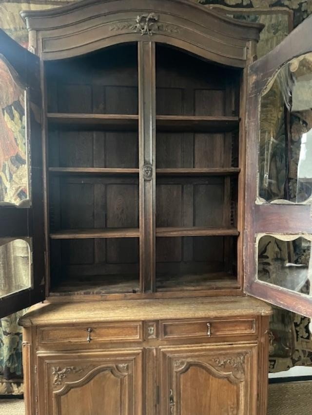 Important Woodwork Wedding Buffet From The 18th Century-photo-8