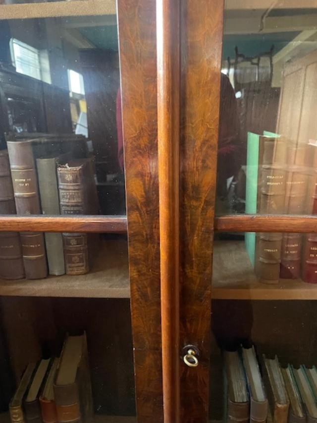 Petite bibliothèque en acajou d'époque restauration-photo-2