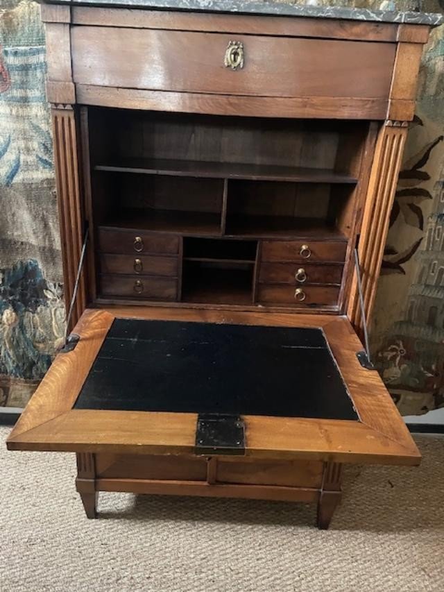 Louis XVI Period Walnut Secretary-photo-4