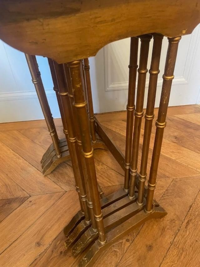 Beautiful Set Of Four Nesting Tables In Gilded Wood-photo-4