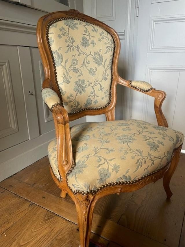 Pair Of Louis XV Period Walnut Armchairs, 18th Century-photo-2