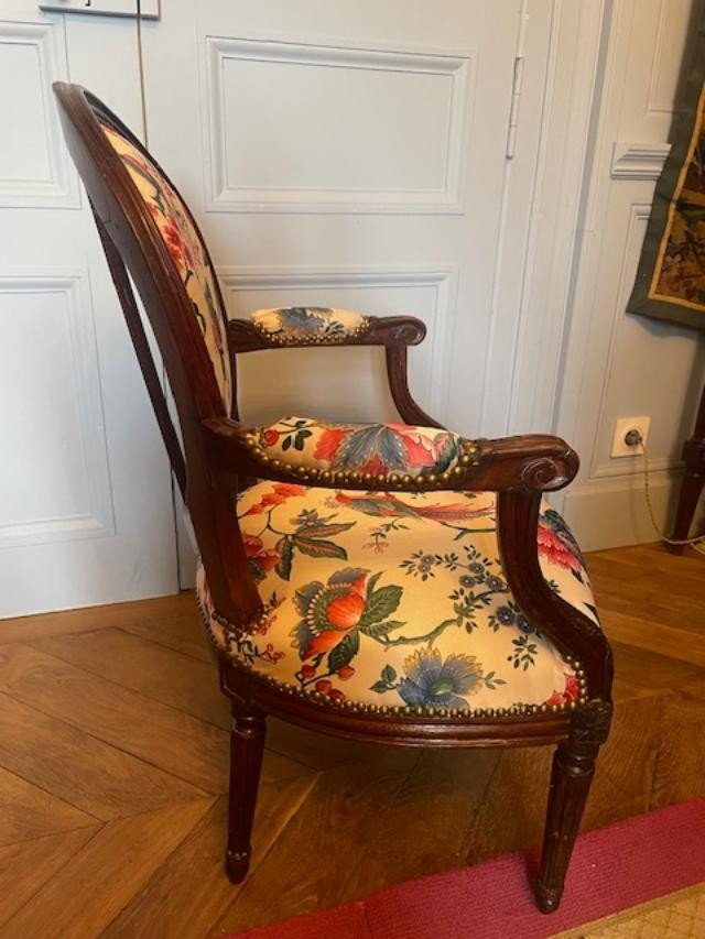 Paire de fauteuils en médaillon d'époque Louis XVI-photo-4