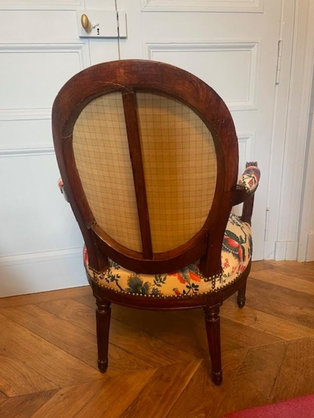 Paire de fauteuils en médaillon d'époque Louis XVI-photo-1