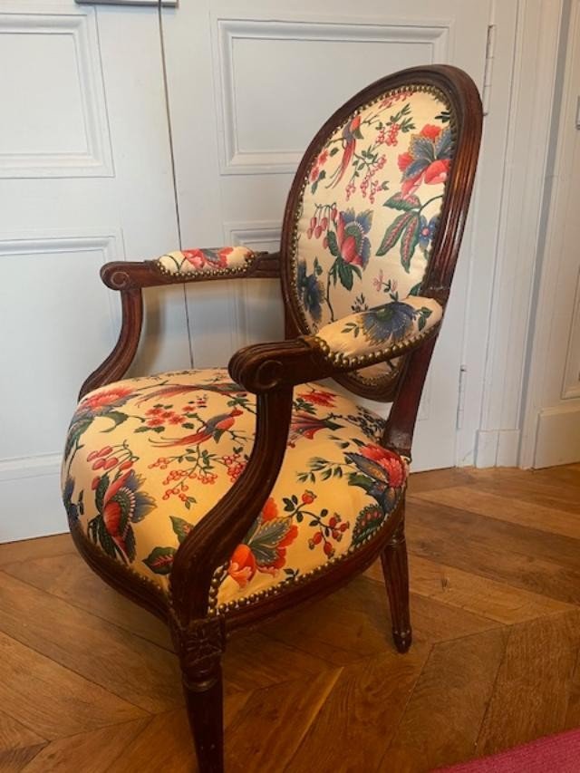 Paire de fauteuils en médaillon d'époque Louis XVI-photo-3