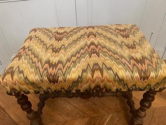 Tabouret de style Louis XIII en bois naturel-photo-2