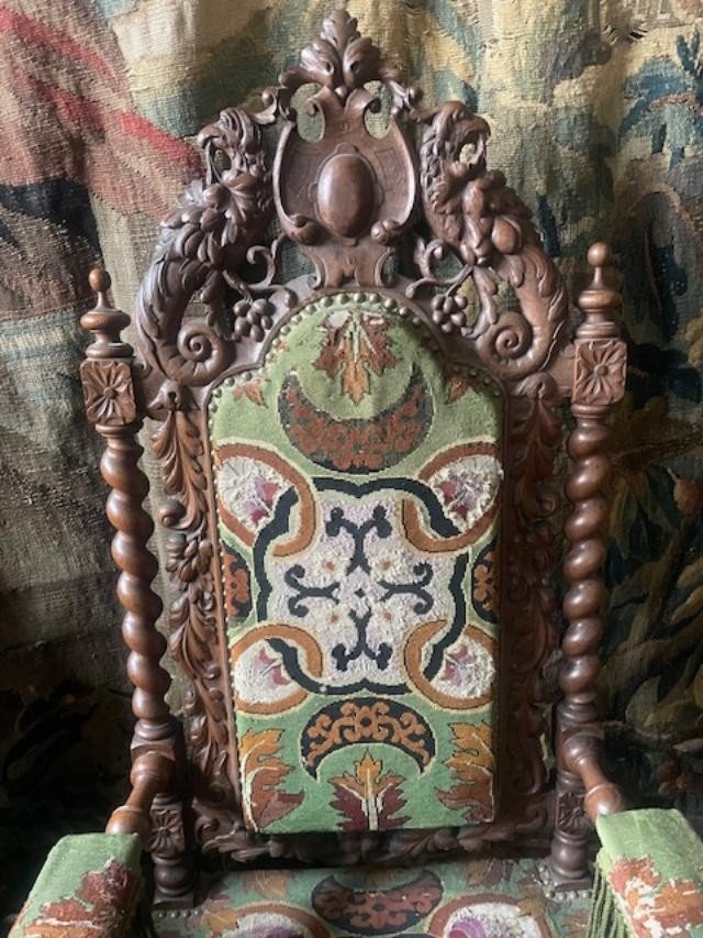 Neo-gothic Ceremonial Armchair In Carved Wood-photo-2