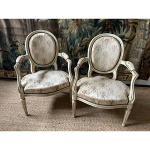 Pair Of Louis XVI Style Medallion Armchairs In Painted Wood