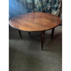 6-legged Mahogany Table From The Restoration Period
