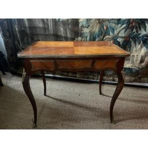 Louis XV Style Veneer Wood Living Room Table