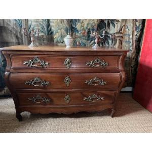 Commode tombeau d&#039;&eacute;poque Louis XV