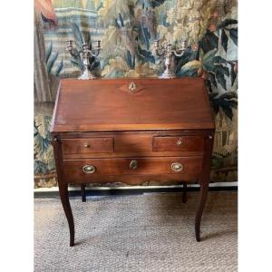 Elegant Donkey Back Secretary In Solid Mahogany From The 18th Century