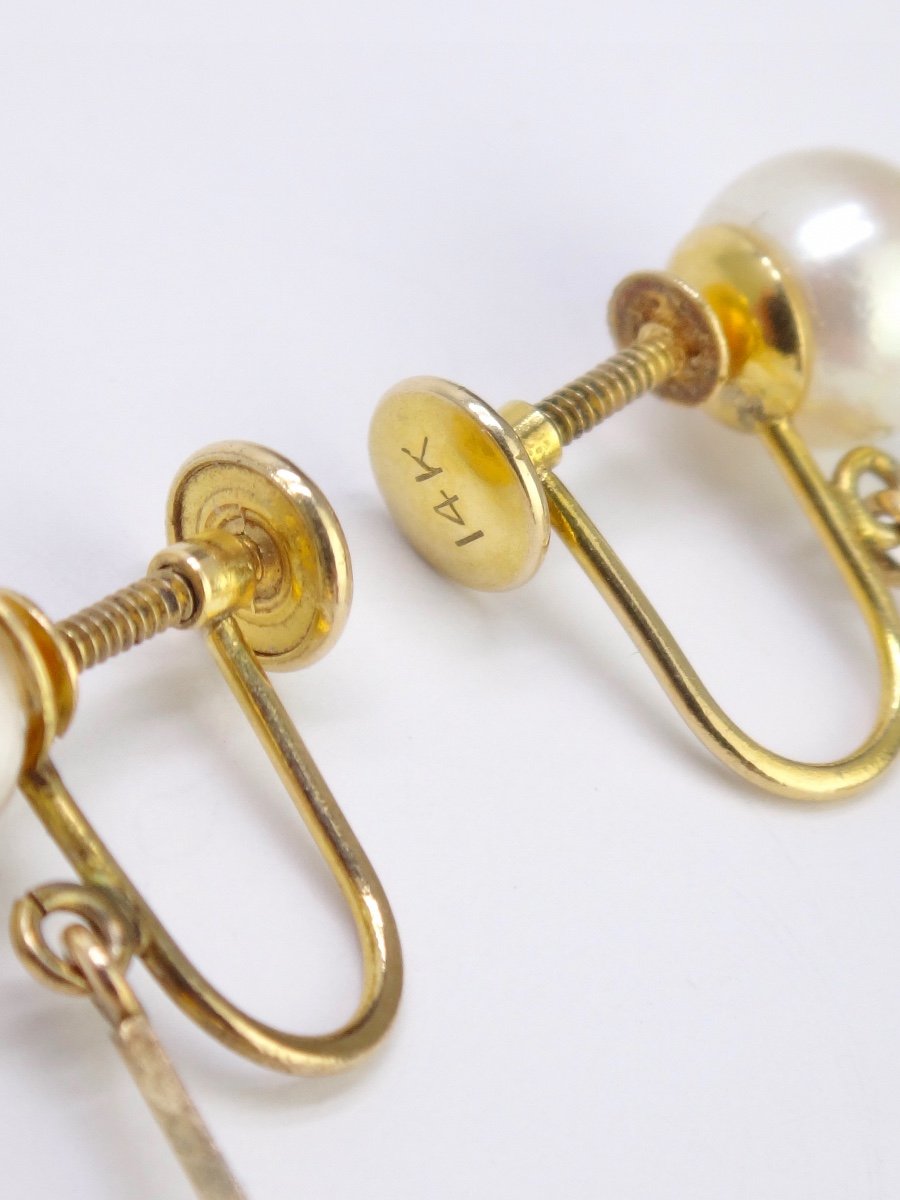 14k Gold Earrings Adorned With Falling Pearls-photo-6