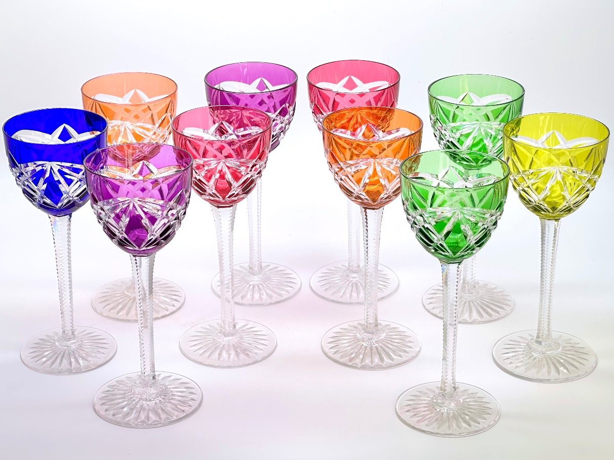 BACCARAT série de 10 verres à Vin Rohmer en Cristal taillé époque fin XIXe