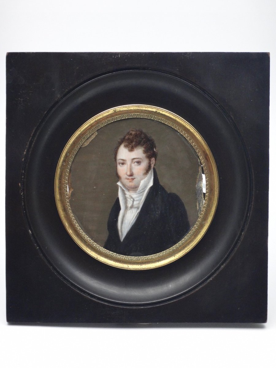 Miniature Portrait Of A Man From The 19th Century To Be Restored