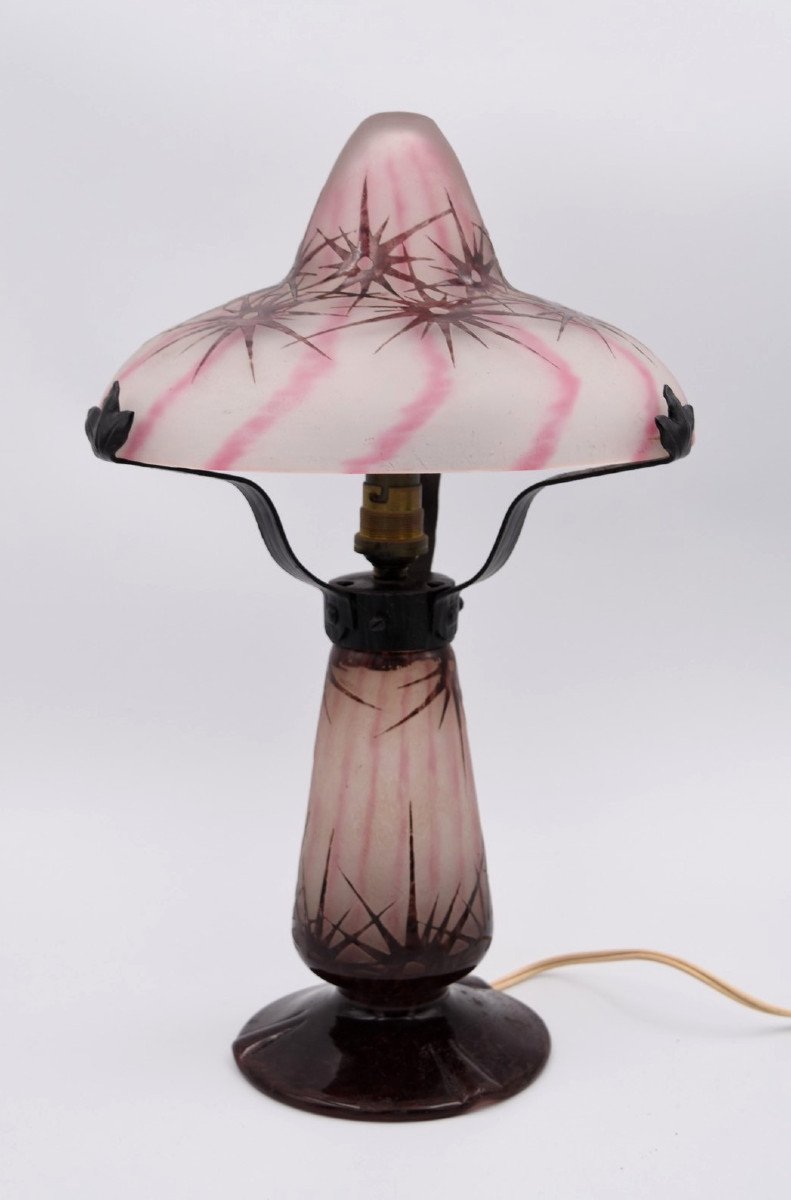 Lampe De Salon Le Verre Français  Modèle étoile