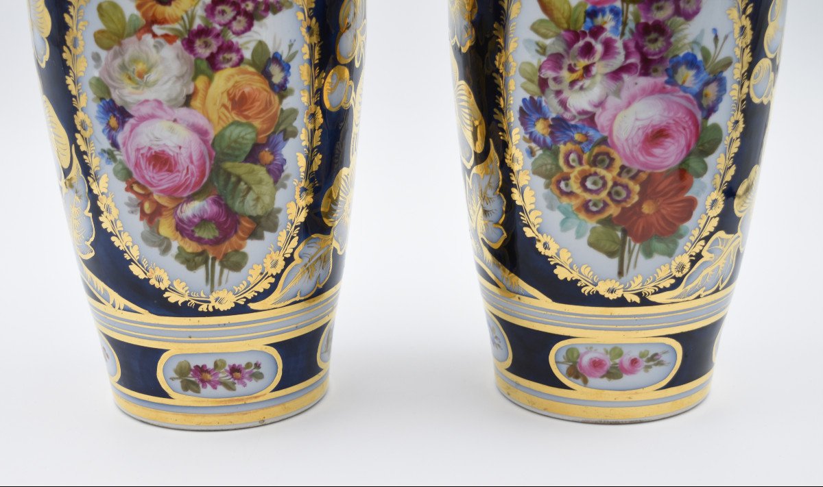 Pair Of Porcelain Vases Decor Painted Blue Background Golden Highlights XIX Eme Bayeux-photo-3