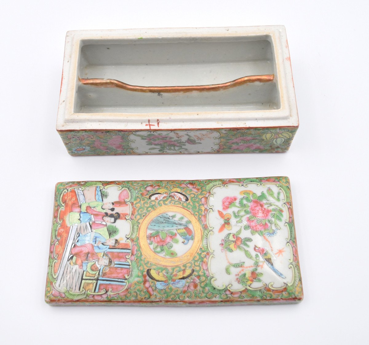 Canton China Porcelain Box, Circa 1850. Qing Dynasty 19th-photo-3