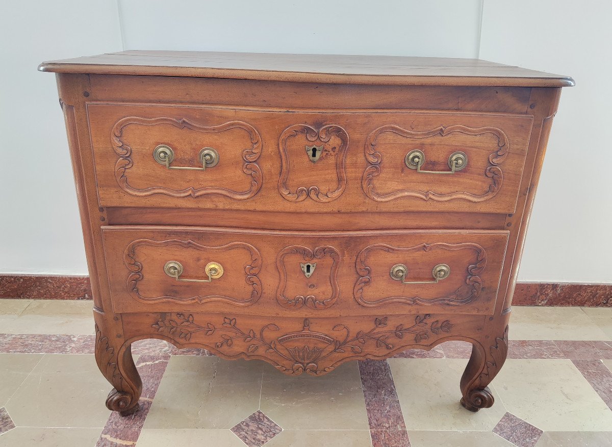 Ancienne Commode Provencale En Noyer