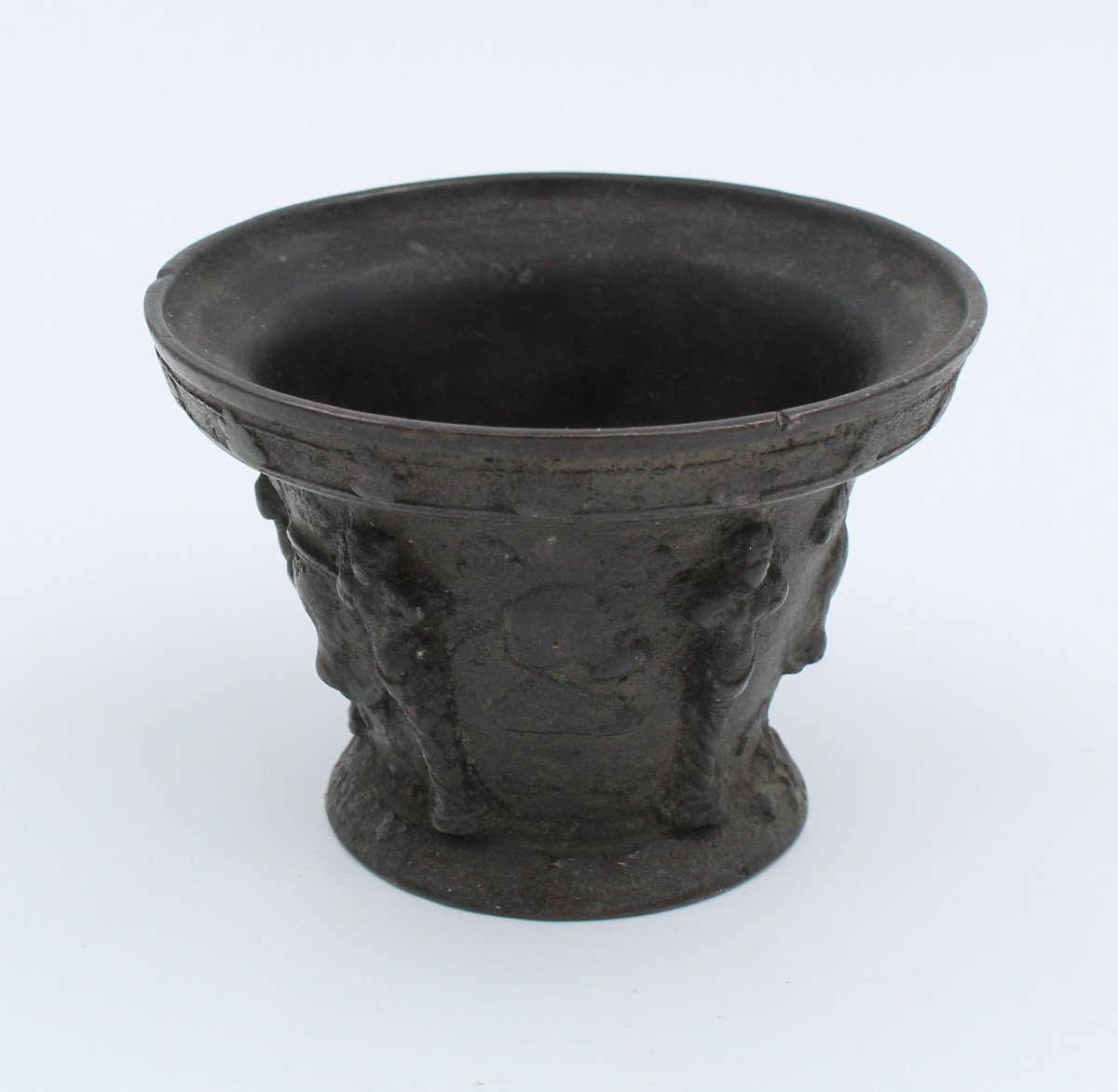 Bronze Mortar From Puy-en-velay, France, Early 17th Century, Decorated With Medallions-photo-1