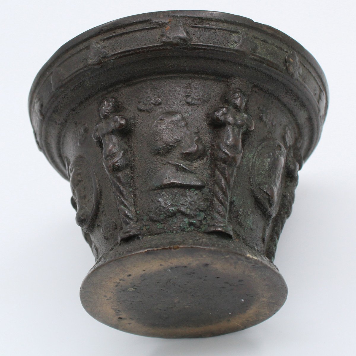 Bronze Mortar From Puy-en-velay, France, Early 17th Century, Decorated With Medallions-photo-5