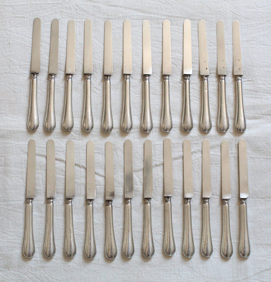 Set Of 24 Knives With Silver Handles And Blades, Minerva Hallmark And Medallions-photo-5