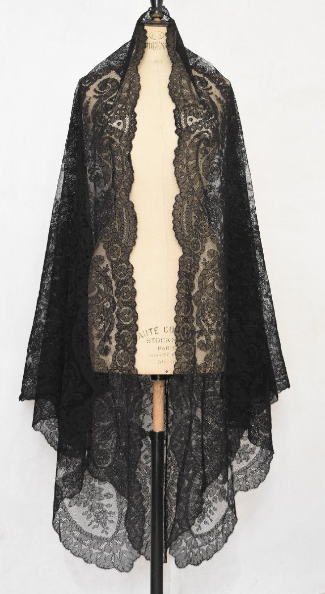 Large Black Pointed Shawl Chantilly Lace Napoleon III Second Empire-photo-3