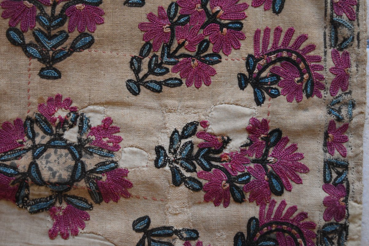 Document: Old Afghan Silk Embroidery Hanging Afghanistan Or India Gujarat-photo-2