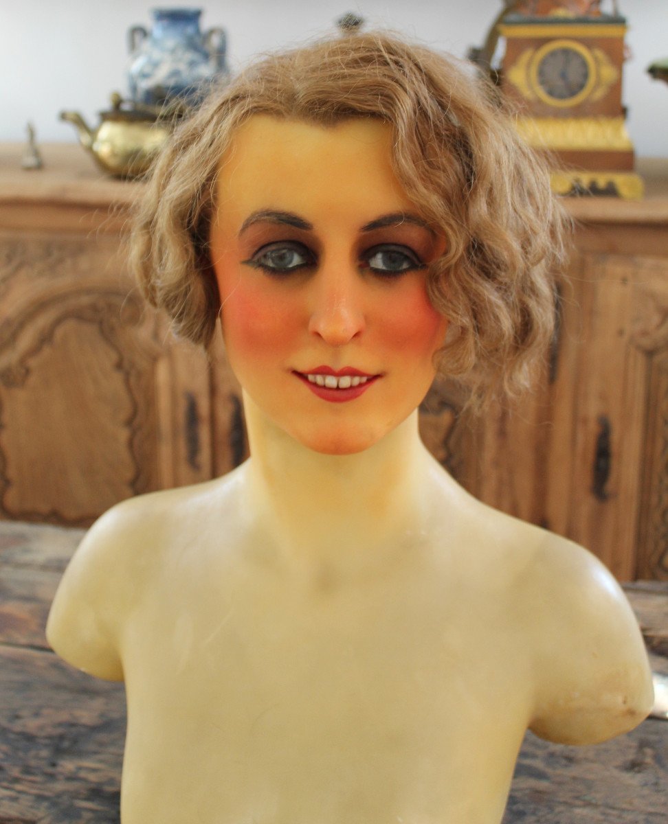 Large Bust Of A Woman In Wax With Polychrome Patina By Pierre Imans, Early 20th Century.-photo-4