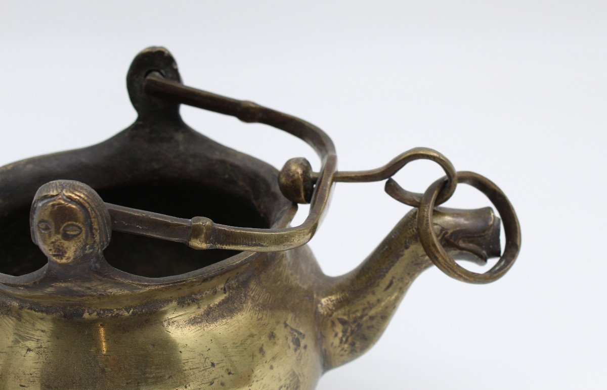 Bronze Ladle With Two Zoomorphic Pouring Spouts, Late Period-photo-2