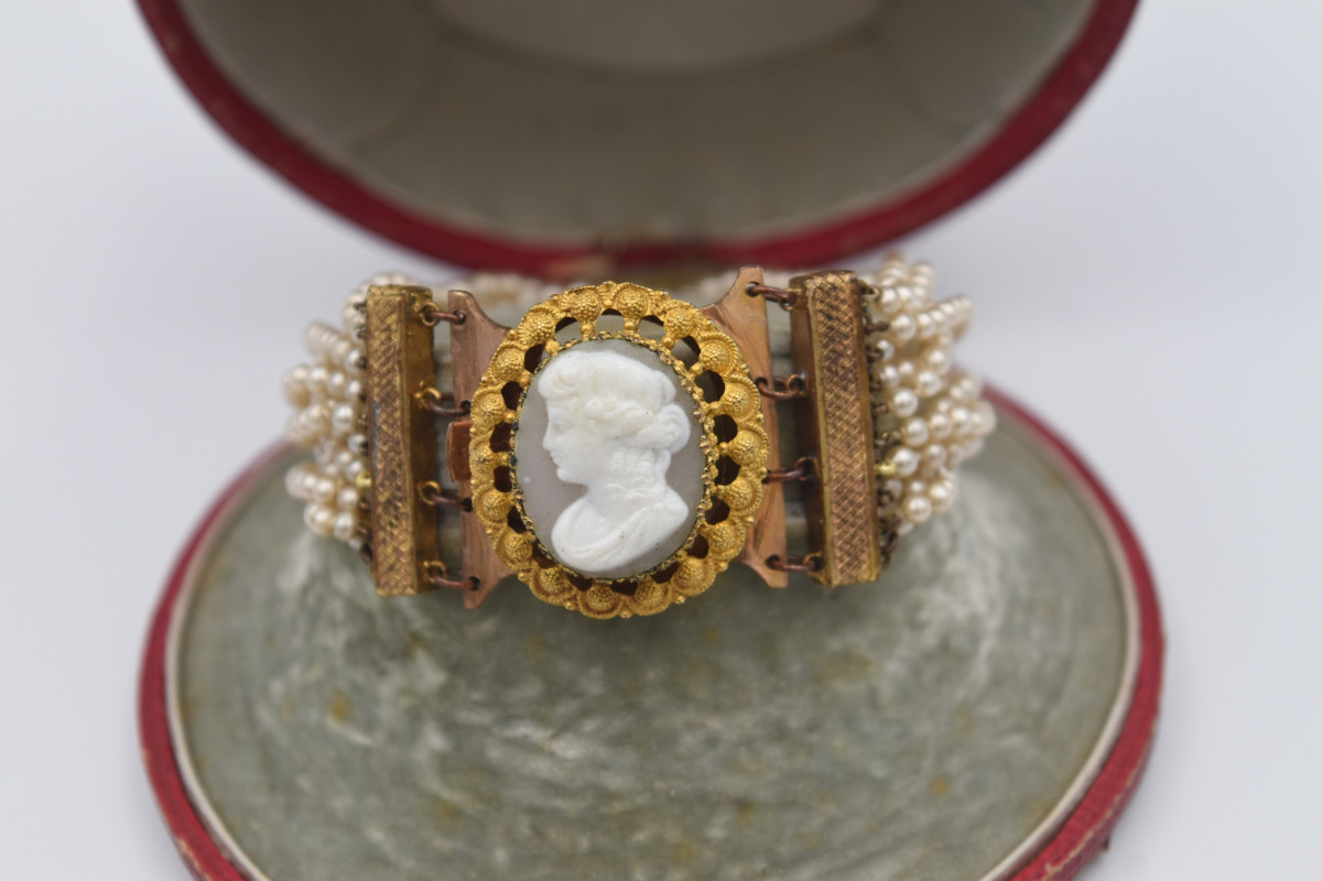 Antique Cameo Bracelet With Pomponne And Pearls, 19th Century, Napoleon III