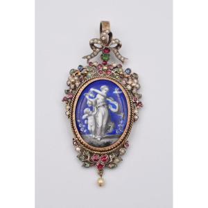 19th Century Vermeil Pendant With Enamelled Cupid Decor, Pearls And Fine Stones