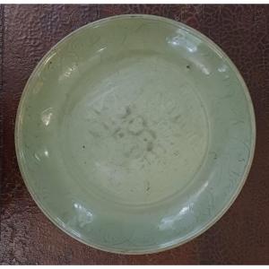 Large Celadon Plate, China, Ming