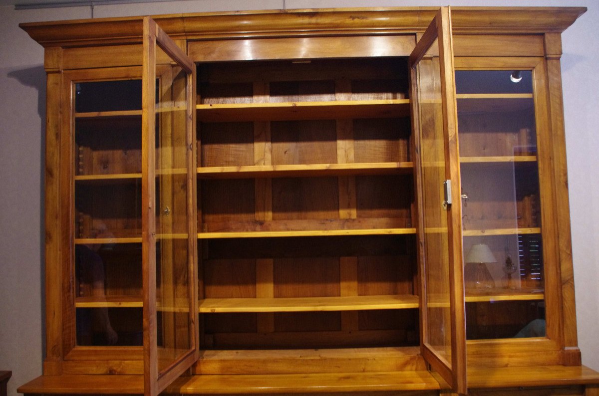 Library In Solid Walnut-photo-3