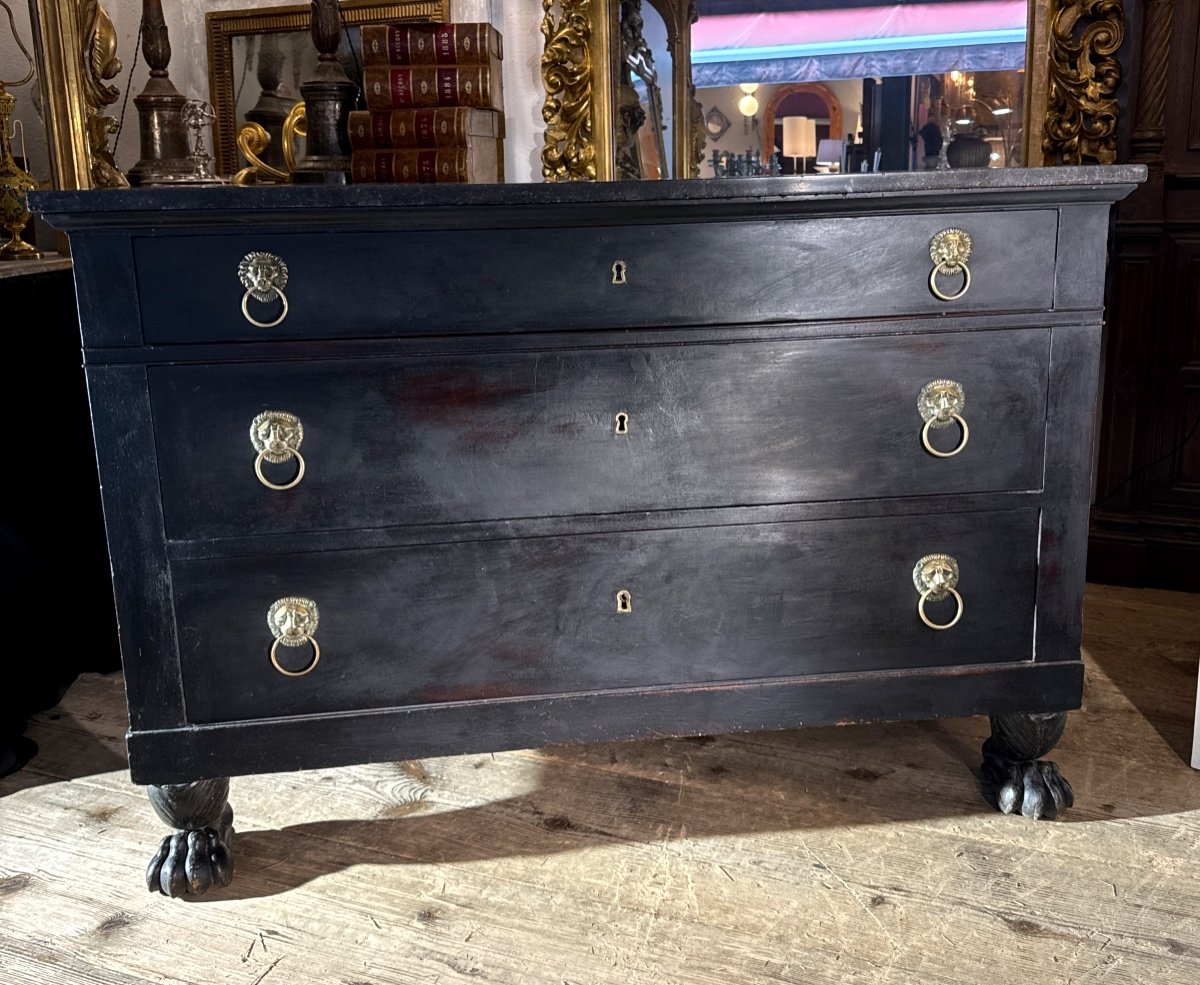 Black Chest Of Drawers 