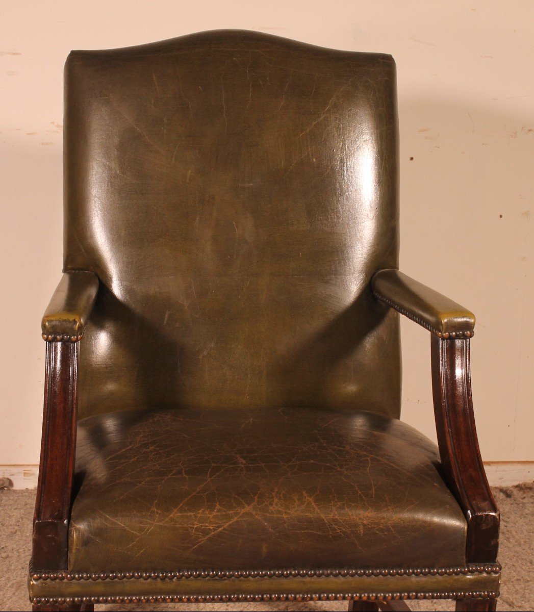 Fauteuil Anglais En Cuir Vert Foncé-photo-3