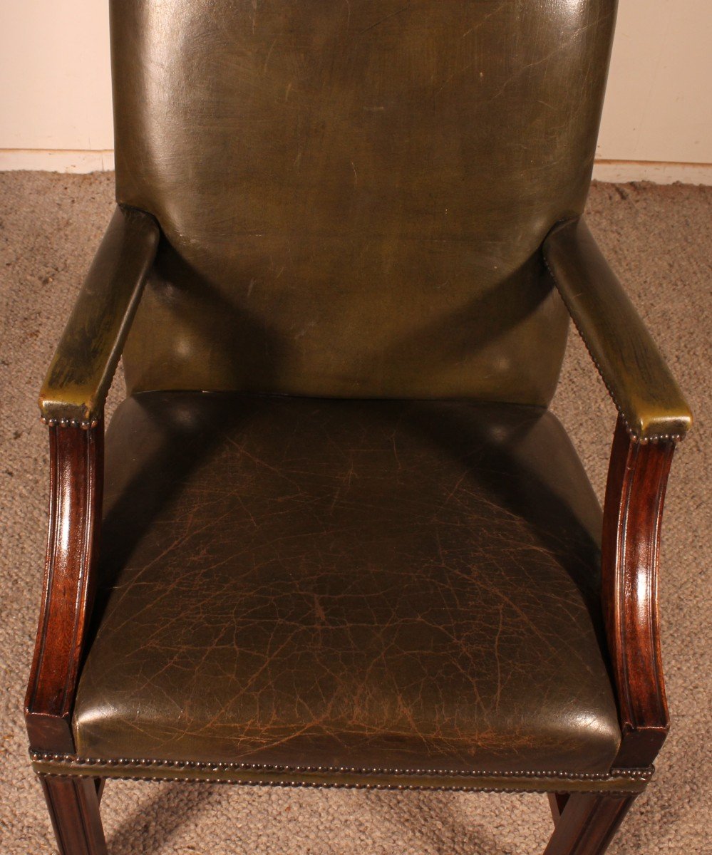 Fauteuil Anglais En Cuir Vert Foncé-photo-5