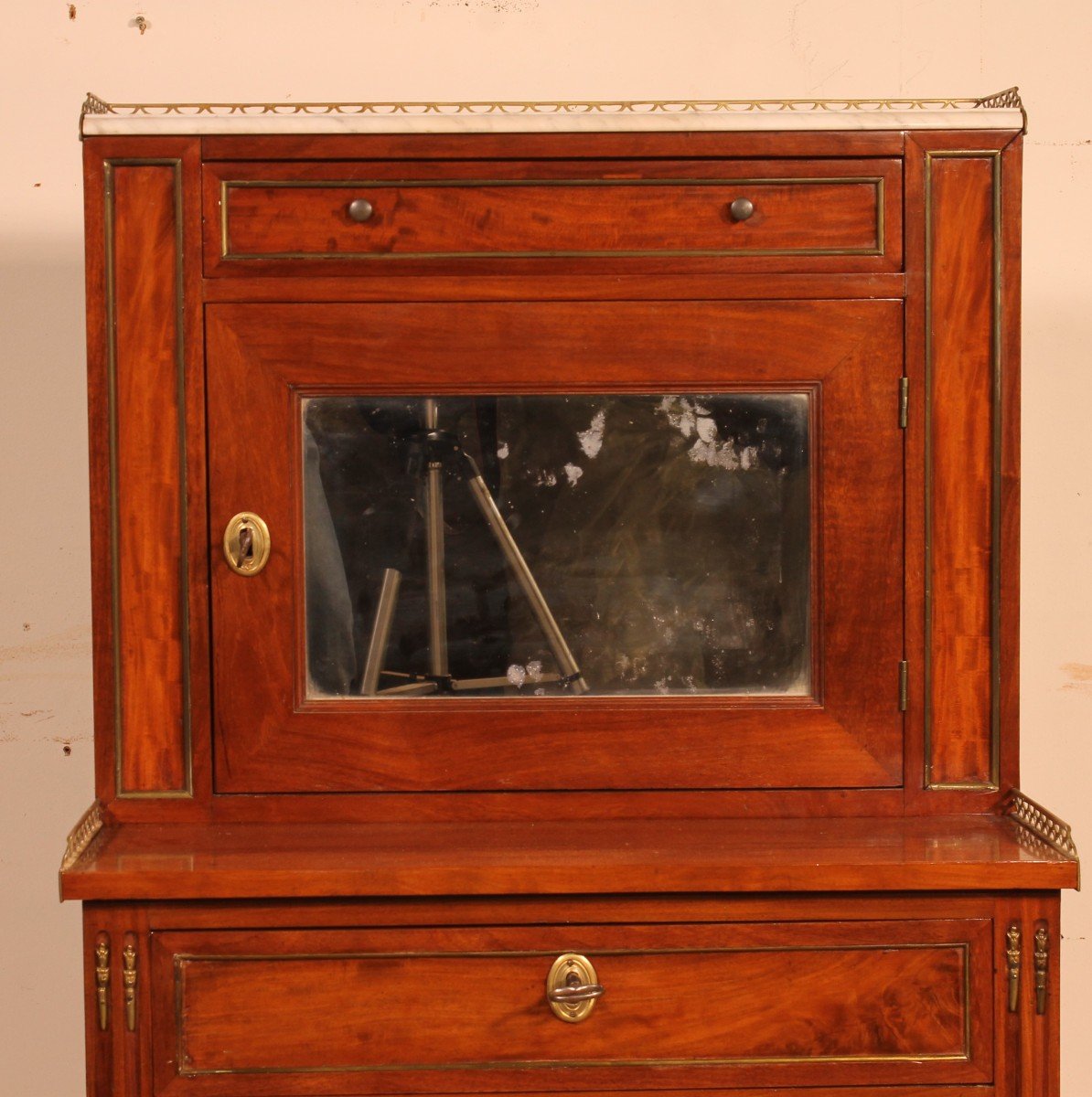 Louis XVI Secretary In Mahogany Called Bonheur Du Jour-photo-3