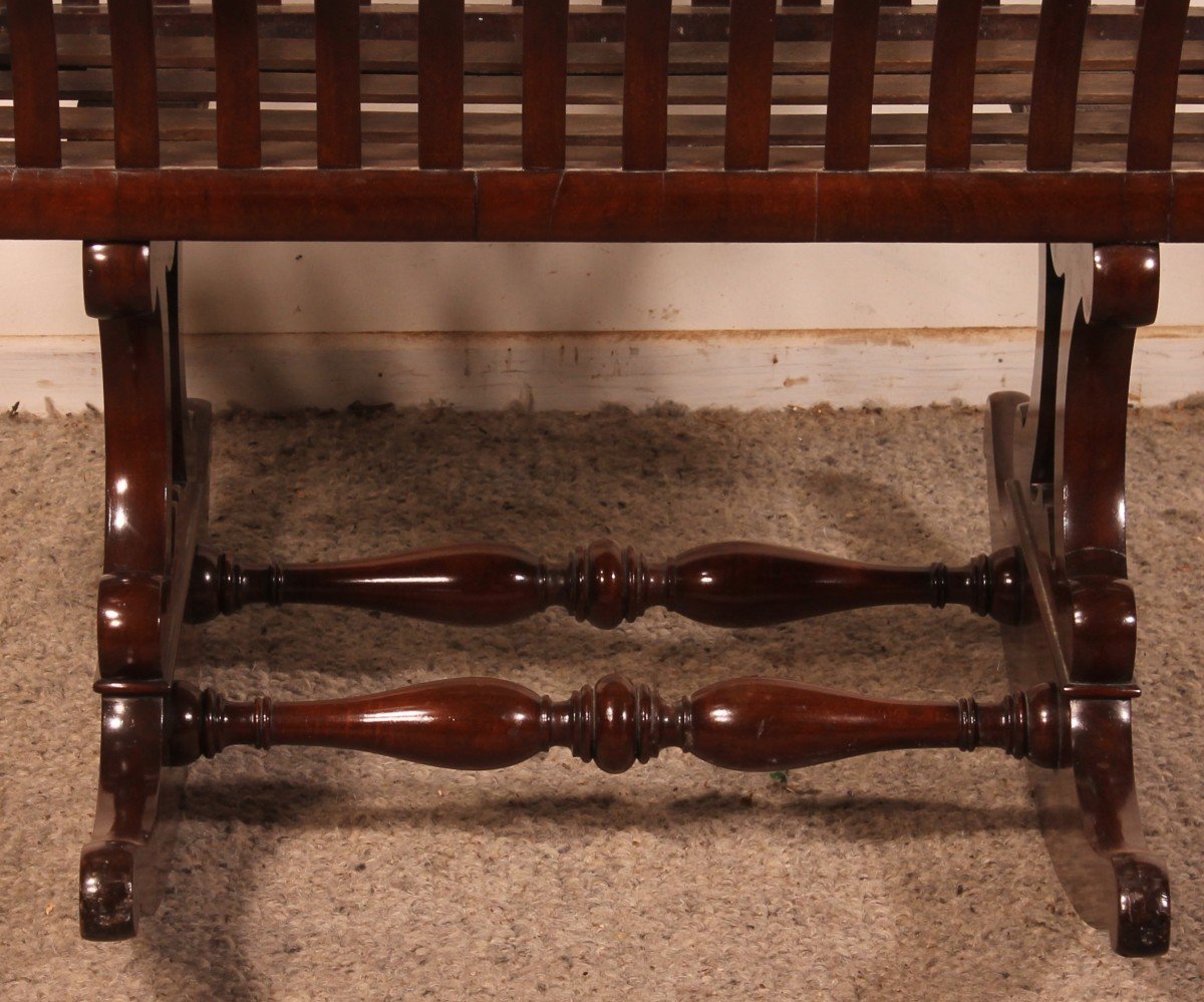 Curved Mahogany Cradle-19th Century-photo-4