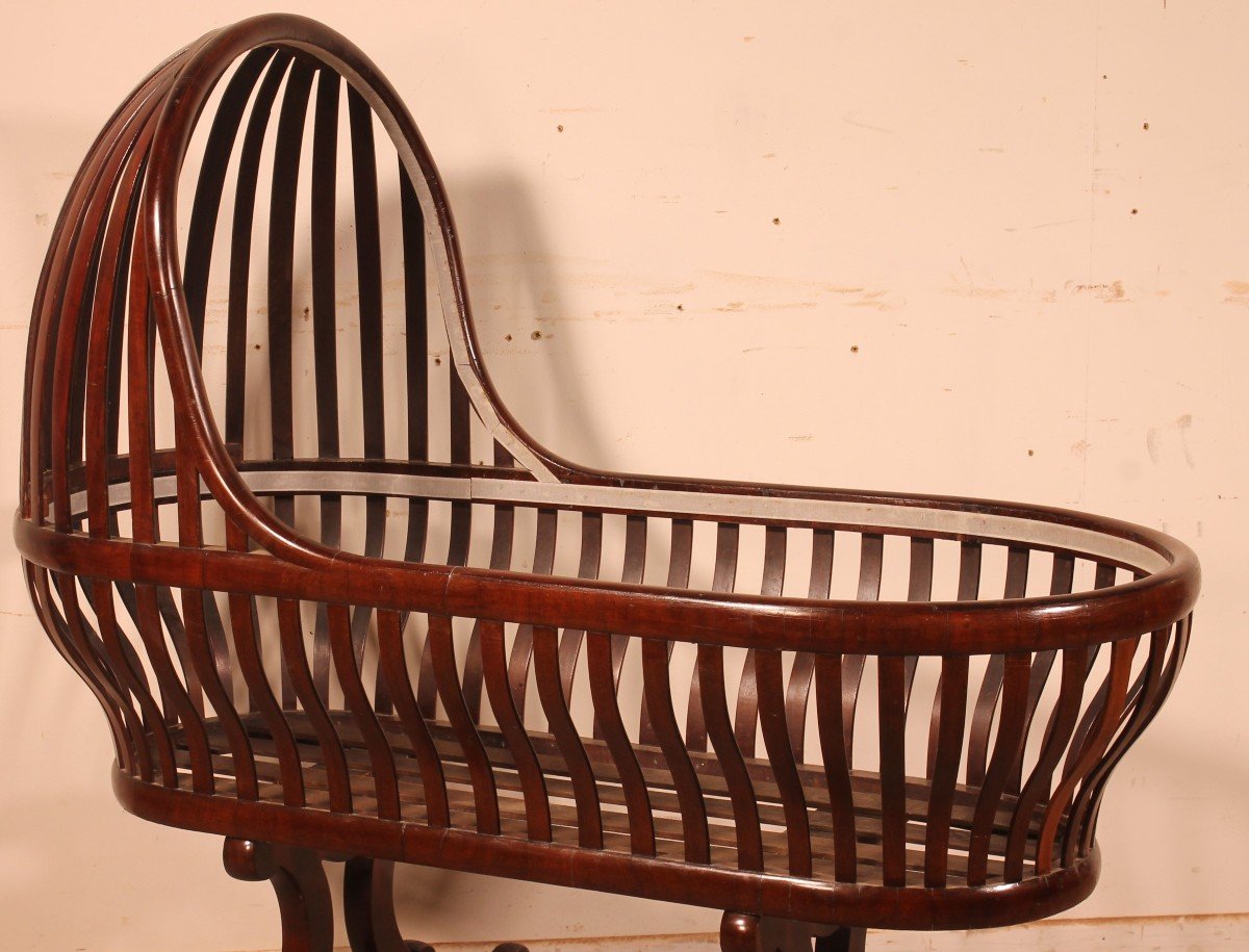 Curved Mahogany Cradle-19th Century-photo-2