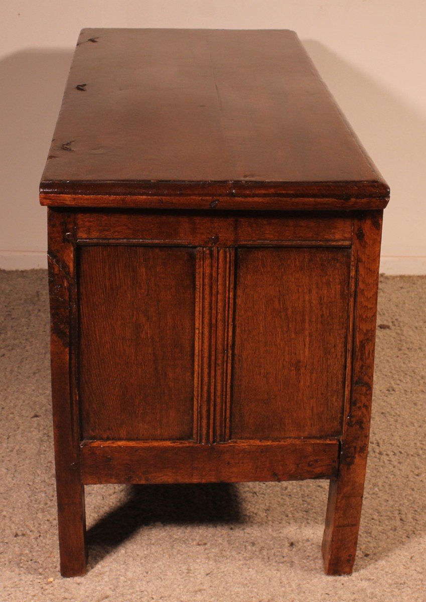 Oak Chest From 17th Century 4 Panels-photo-4