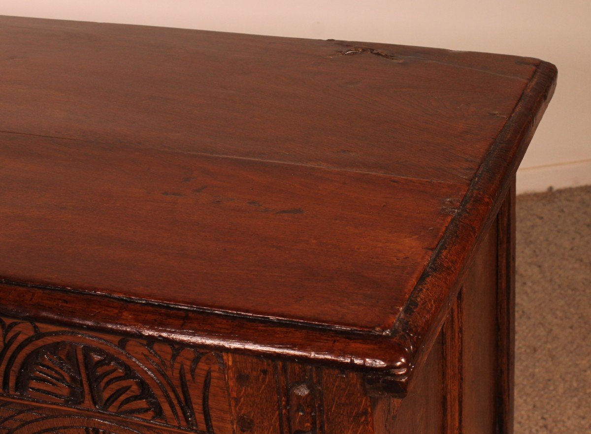 Oak Chest From 17th Century 4 Panels-photo-8