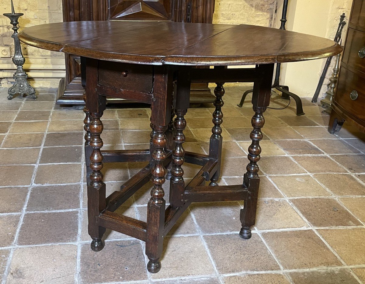 Oak  Gateleg Table From The 17th Century-photo-2