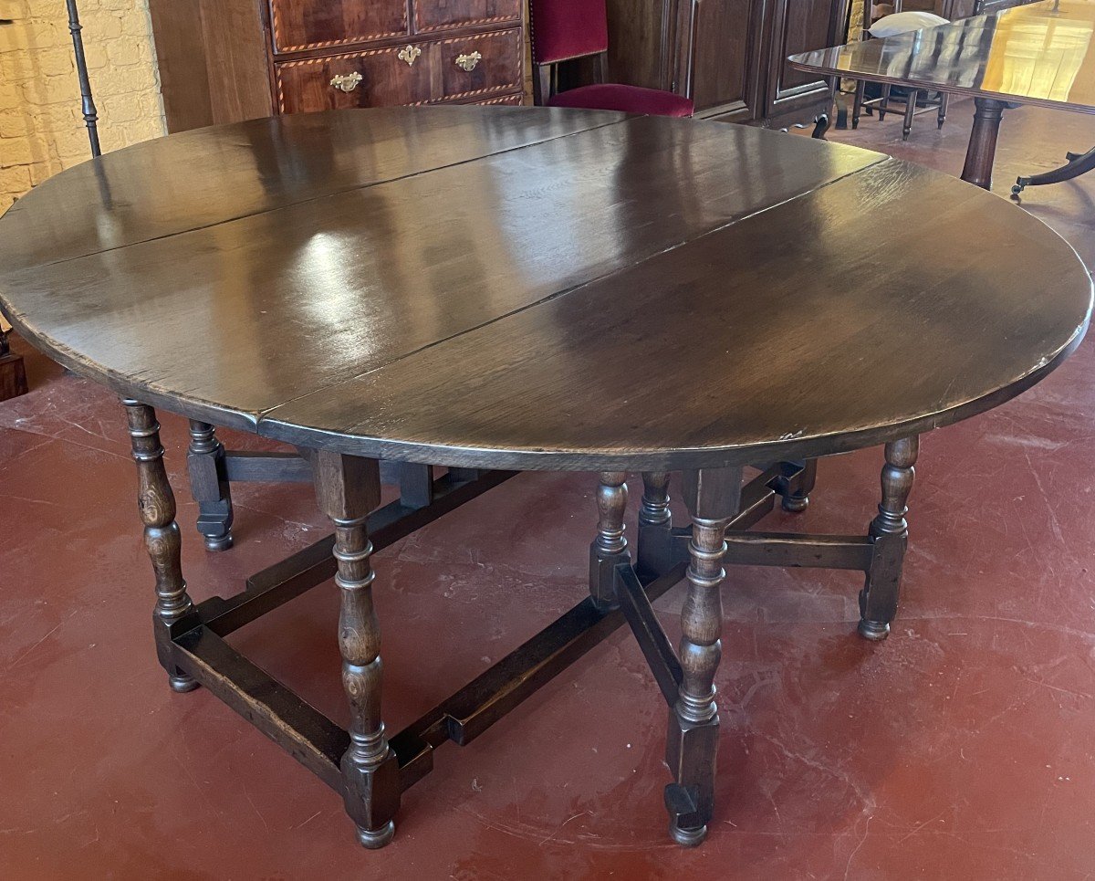 Large Gateleg Table In Oak-photo-2