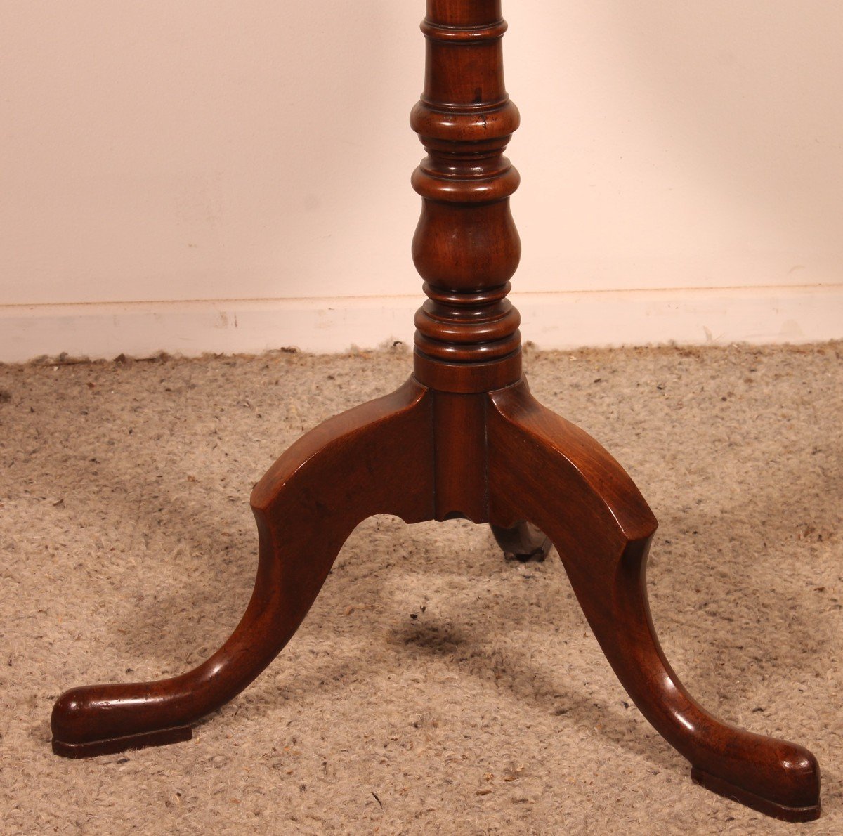 English Tripod Table Circa 1800 In Mahogany-photo-2